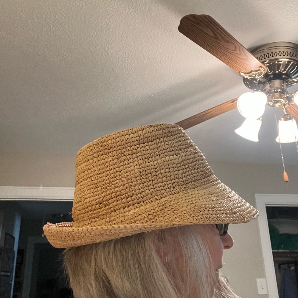 Wyeth straw hat adjustable NWT